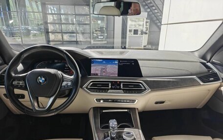 BMW X5, 2019 год, 6 100 000 рублей, 17 фотография