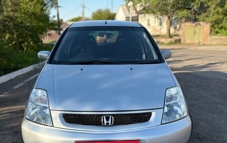 Honda Stream I рестайлинг, 2001 год, 680 000 рублей, 1 фотография