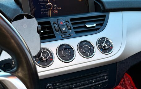 BMW Z4, 2011 год, 3 000 000 рублей, 19 фотография