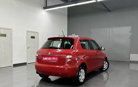 Skoda Fabia II, 2014 год, 695 000 рублей, 2 фотография
