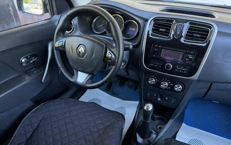 Renault Logan II, 2015 год, 599 000 рублей, 10 фотография