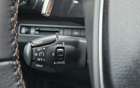 Peugeot 3008 II, 2017 год, 1 399 000 рублей, 17 фотография