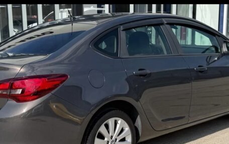 Opel Astra J, 2012 год, 820 000 рублей, 3 фотография