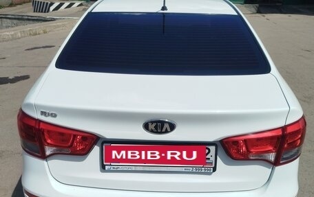 KIA Rio III рестайлинг, 2015 год, 1 200 000 рублей, 15 фотография