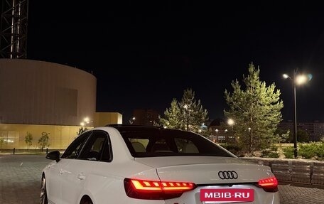 Audi A4, 2021 год, 3 855 000 рублей, 8 фотография