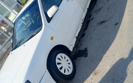 Nissan Bluebird XI, 2000 год, 100 000 рублей, 6 фотография