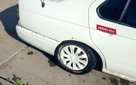 Nissan Bluebird XI, 2000 год, 100 000 рублей, 3 фотография