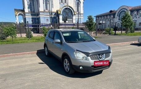 Nissan Qashqai, 2008 год, 900 000 рублей, 2 фотография