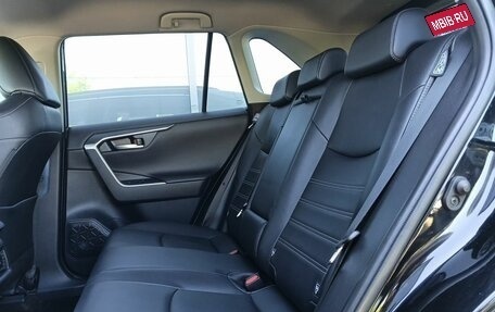 Toyota RAV4, 2020 год, 3 699 000 рублей, 18 фотография