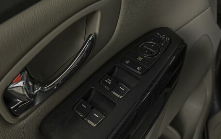 KIA Carnival III, 2017 год, 2 740 000 рублей, 22 фотография