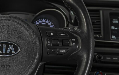 KIA Carnival III, 2017 год, 2 740 000 рублей, 21 фотография