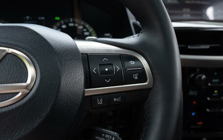 Lexus LX III, 2020 год, 11 729 000 рублей, 26 фотография