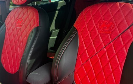 Hyundai Solaris II рестайлинг, 2012 год, 850 000 рублей, 10 фотография