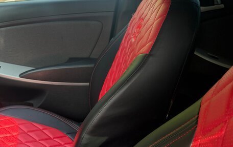 Hyundai Solaris II рестайлинг, 2012 год, 850 000 рублей, 11 фотография