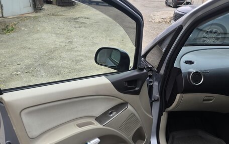 Mitsubishi Colt VI рестайлинг, 2003 год, 400 000 рублей, 12 фотография