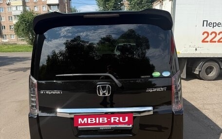 Honda Stepwgn IV, 2013 год, 1 720 000 рублей, 2 фотография
