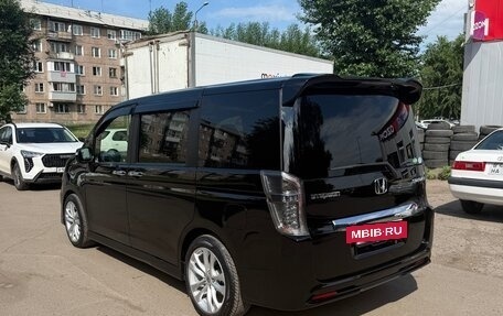 Honda Stepwgn IV, 2013 год, 1 720 000 рублей, 4 фотография