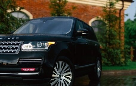 Land Rover Range Rover IV рестайлинг, 2015 год, 6 400 000 рублей, 11 фотография