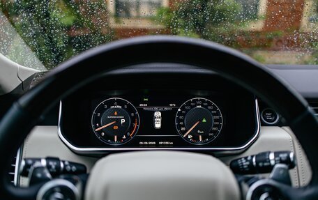 Land Rover Range Rover IV рестайлинг, 2015 год, 6 400 000 рублей, 20 фотография