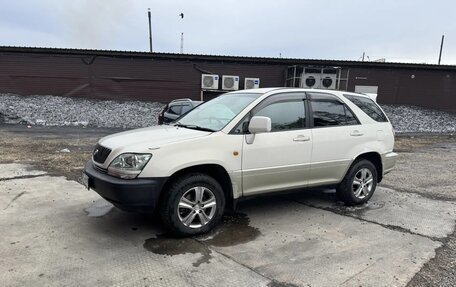 Toyota Harrier, 2000 год, 650 000 рублей, 3 фотография