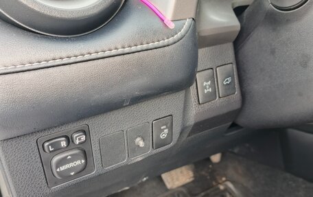 Toyota RAV4, 2017 год, 2 250 000 рублей, 4 фотография