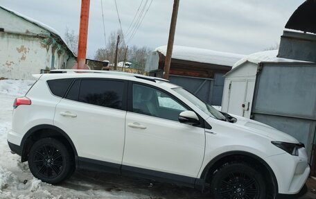 Toyota RAV4, 2017 год, 2 250 000 рублей, 1 фотография