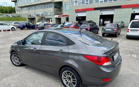 Hyundai Solaris II рестайлинг, 2011 год, 659 000 рублей, 12 фотография