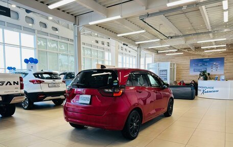 Honda Fit, 2021 год, 1 379 000 рублей, 6 фотография