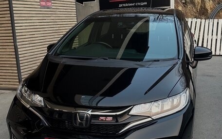 Honda Fit III, 2019 год, 1 250 000 рублей, 3 фотография
