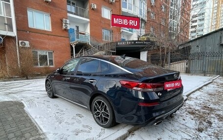KIA K5 II, 2018 год, 1 850 000 рублей, 2 фотография