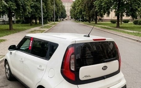 KIA Soul II рестайлинг, 2018 год, 1 350 000 рублей, 3 фотография