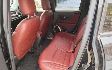 Jeep Renegade I рестайлинг, 2018 год, 1 228 173 рублей, 6 фотография