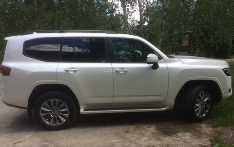 Toyota Land Cruiser, 2022 год, 9 400 000 рублей, 3 фотография