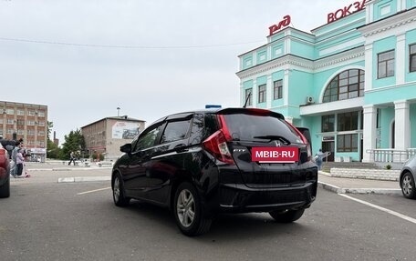 Honda Fit III, 2013 год, 760 000 рублей, 2 фотография