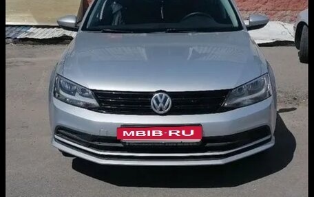 Volkswagen Jetta VI, 2016 год, 1 070 000 рублей, 2 фотография