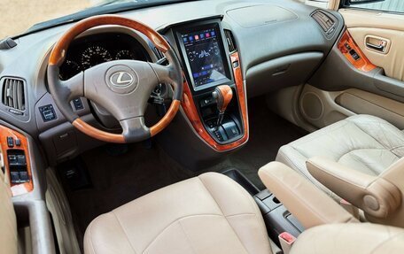Lexus RX IV рестайлинг, 2002 год, 910 000 рублей, 8 фотография