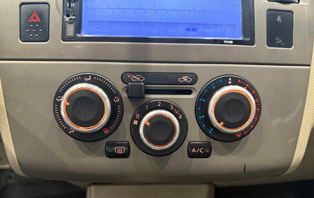 Nissan Tiida, 2012 год, 750 000 рублей, 14 фотография