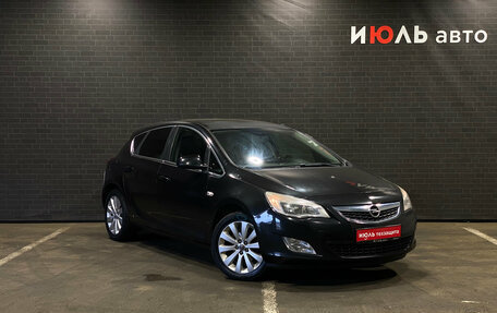 Opel Astra J, 2012 год, 700 000 рублей, 3 фотография