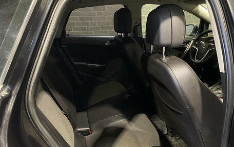 Opel Astra J, 2012 год, 700 000 рублей, 10 фотография