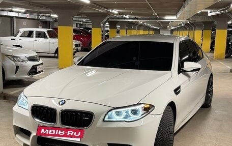 BMW M5, 2013 год, 3 800 000 рублей, 10 фотография