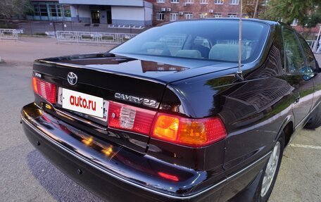 Toyota Camry, 2001 год, 900 000 рублей, 8 фотография