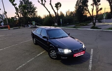 Toyota Camry, 2001 год, 900 000 рублей, 18 фотография
