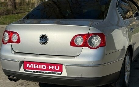 Volkswagen Passat B6, 2007 год, 590 000 рублей, 5 фотография