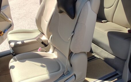 Toyota Porte II, 2009 год, 695 000 рублей, 22 фотография