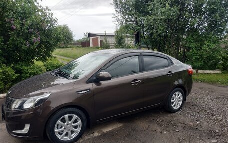 KIA Rio III рестайлинг, 2014 год, 1 100 000 рублей, 3 фотография