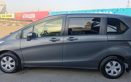 Honda Freed I, 2012 год, 1 250 000 рублей, 7 фотография