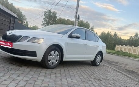 Skoda Octavia, 2017 год, 1 050 000 рублей, 3 фотография