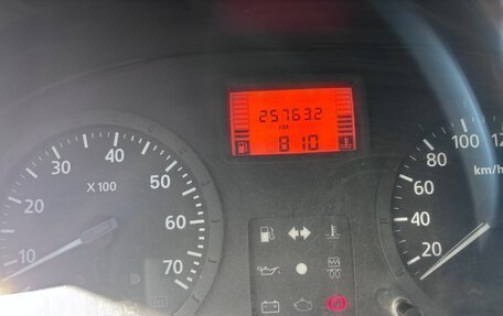 Renault Logan I, 2006 год, 220 000 рублей, 9 фотография