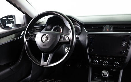 Skoda Octavia, 2018 год, 1 989 000 рублей, 12 фотография