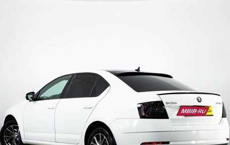 Skoda Octavia, 2018 год, 1 989 000 рублей, 7 фотография